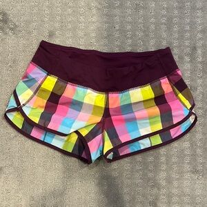 Lululemon Speed Up Low Rise 2.5” lined Shorts